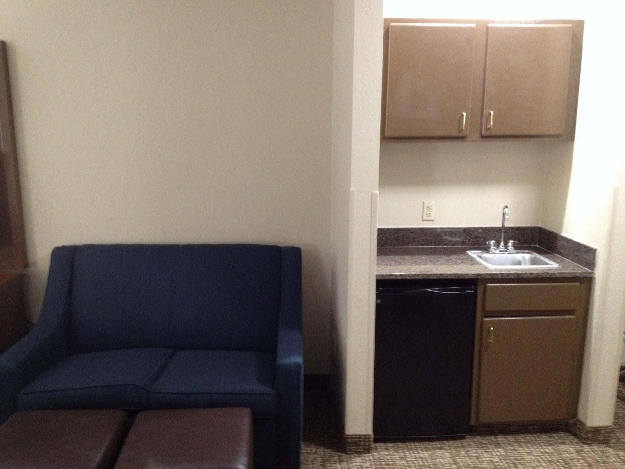 Comfort Inn & Suites Junction City - Near Fort Riley Екстериор снимка